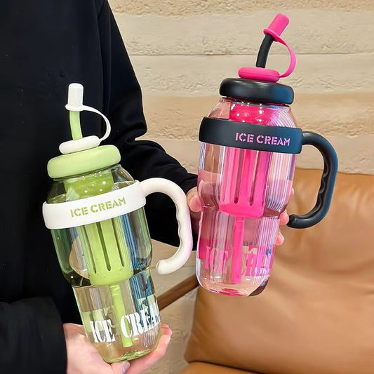 Copa de hielo bobo, con mango de alto valor facial, anti - caída, taza de agua de verano de gran capacidad / taza de pajitas de plástico almacén de té